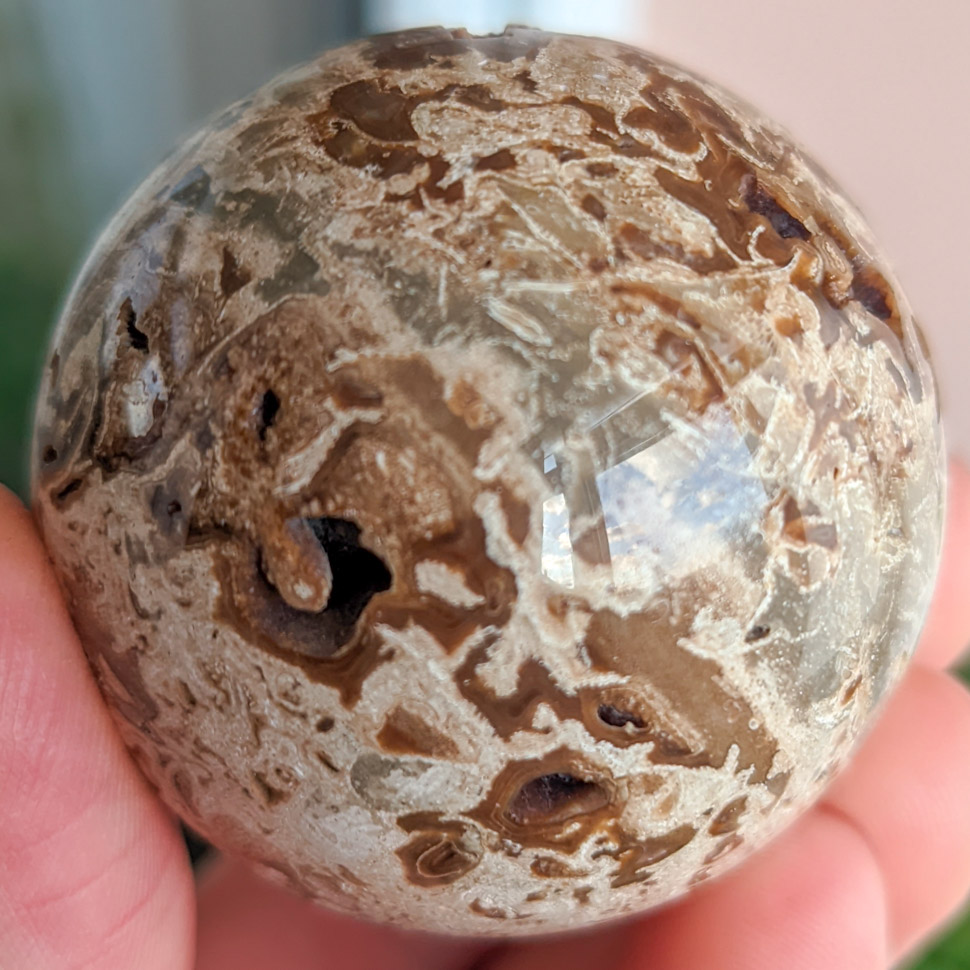 Шар из рифового камня RIF38
